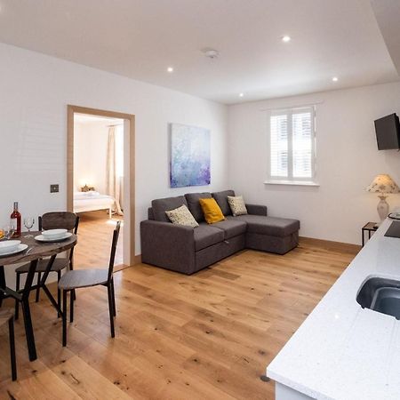 Three Tuns Apartments - Hazel - Aldeburgh Coastal Cottages Pettistree ภายนอก รูปภาพ