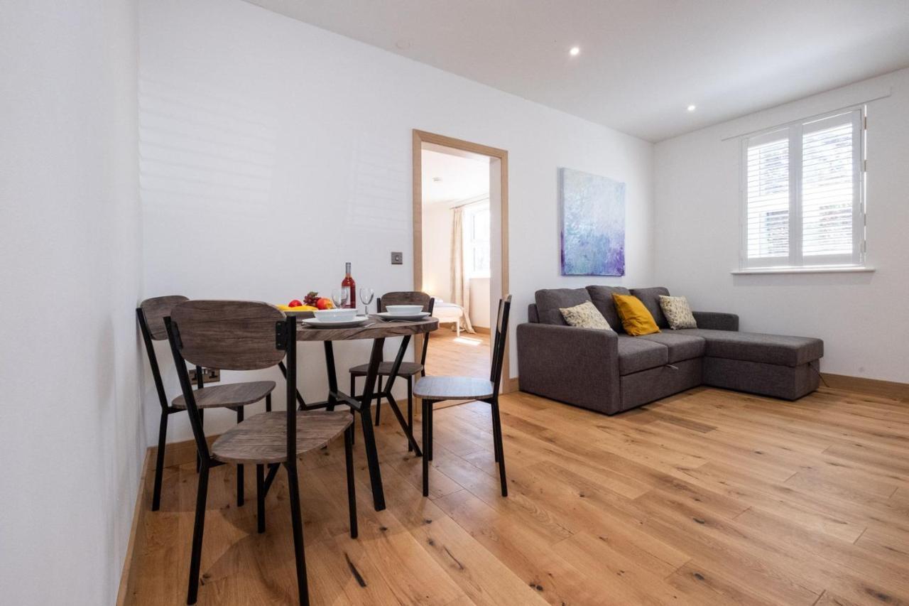 Three Tuns Apartments - Hazel - Aldeburgh Coastal Cottages Pettistree ภายนอก รูปภาพ