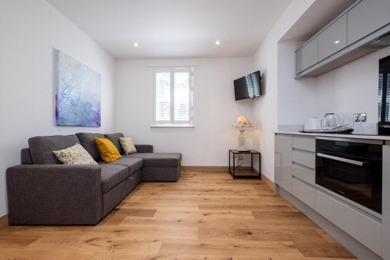 Three Tuns Apartments - Hazel - Aldeburgh Coastal Cottages Pettistree ภายนอก รูปภาพ